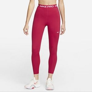 Nike Pro 365 Women’s size M(8-10) stretchy